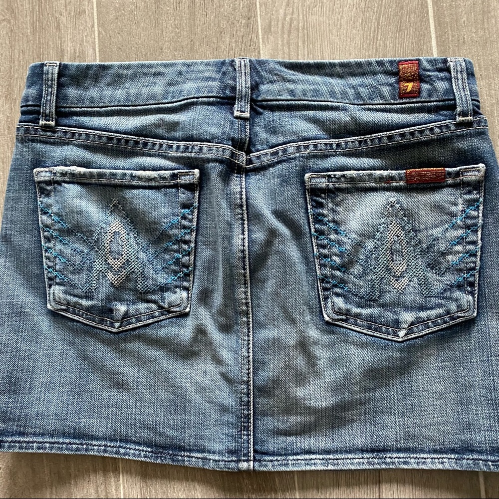 7 For All Mankind denim mini skirt with A pocket - Picture 5 of 6